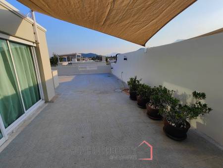 ORIENTAL BEACH PEARL : resale 2 bed townhouse