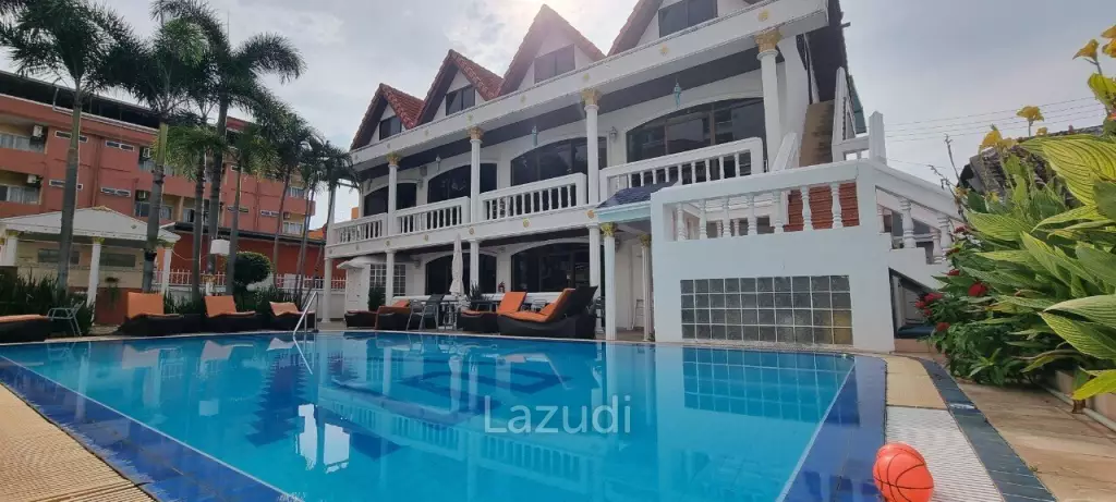 16 Beds 16 Baths 800 SQ.M. Boutique Hotel