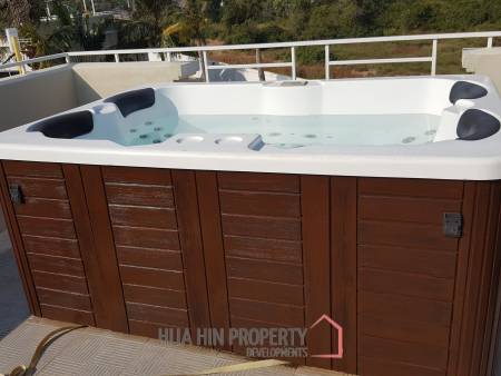 ORIENTAL BEACH PEARL : resale 3 bed pool villa