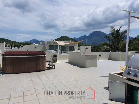 ORIENTAL BEACH PEARL : resale 3 bed pool villa