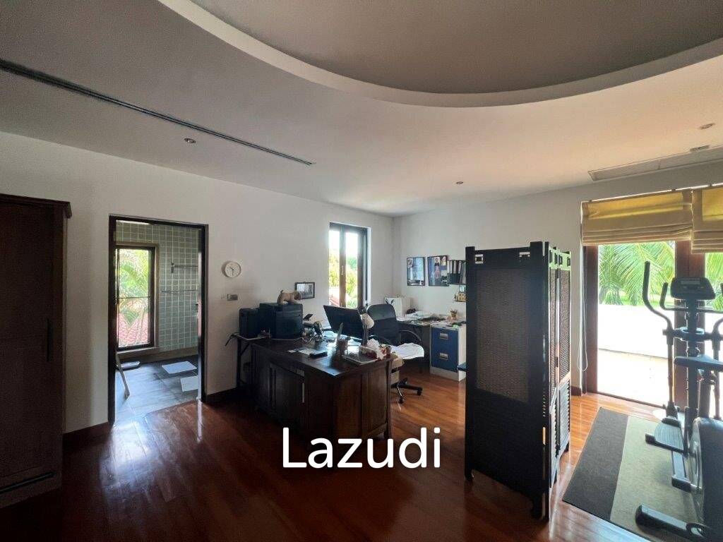 1,200 Sqm 4 Bed 4 Bath Villa For Sale