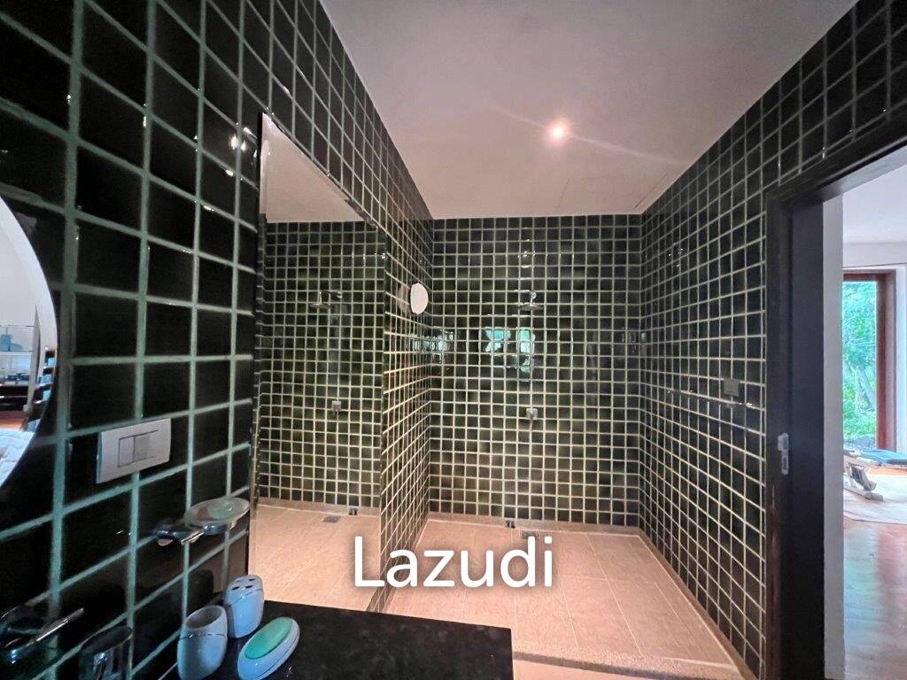 1,200 Sqm 4 Bed 4 Bath Villa For Sale