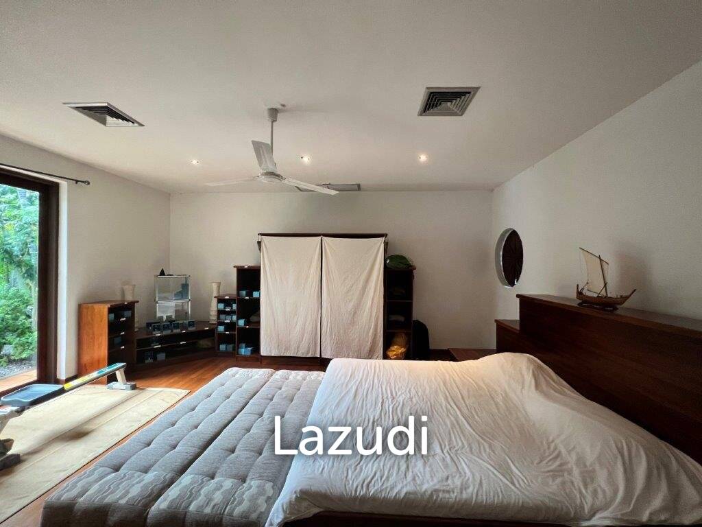 1,200 Sqm 4 Bed 4 Bath Villa For Sale