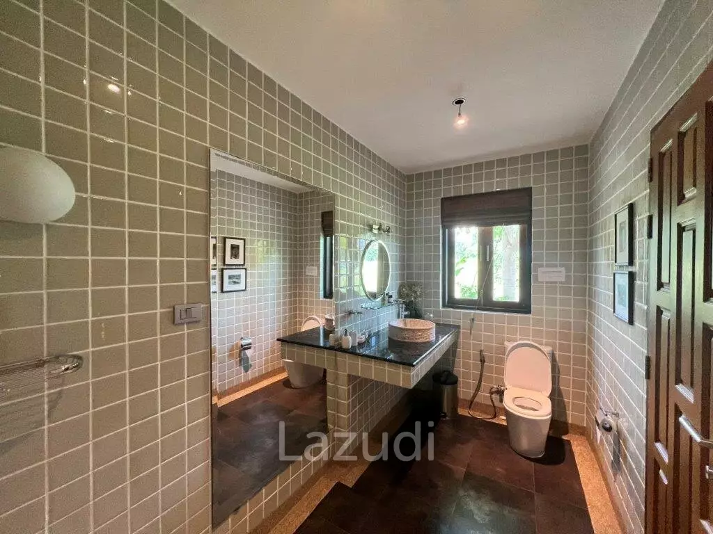 PALM HILLS HOMES : Luxury 4 bed Pool Villa On Golf Course