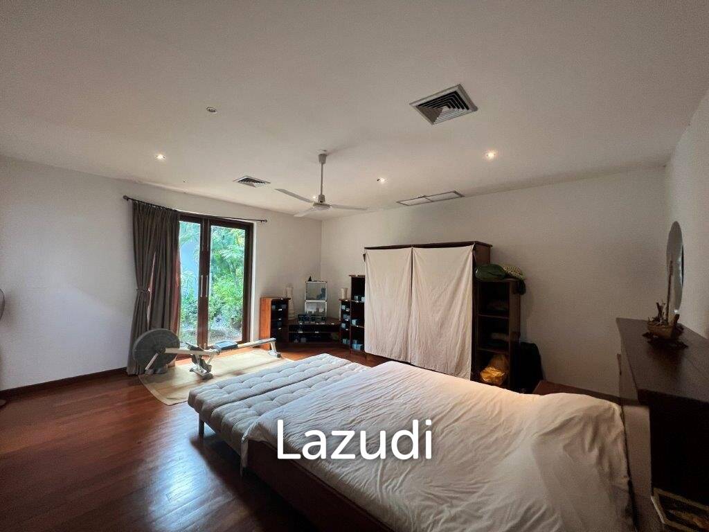 1,200 Sqm 4 Bed 4 Bath Villa For Sale