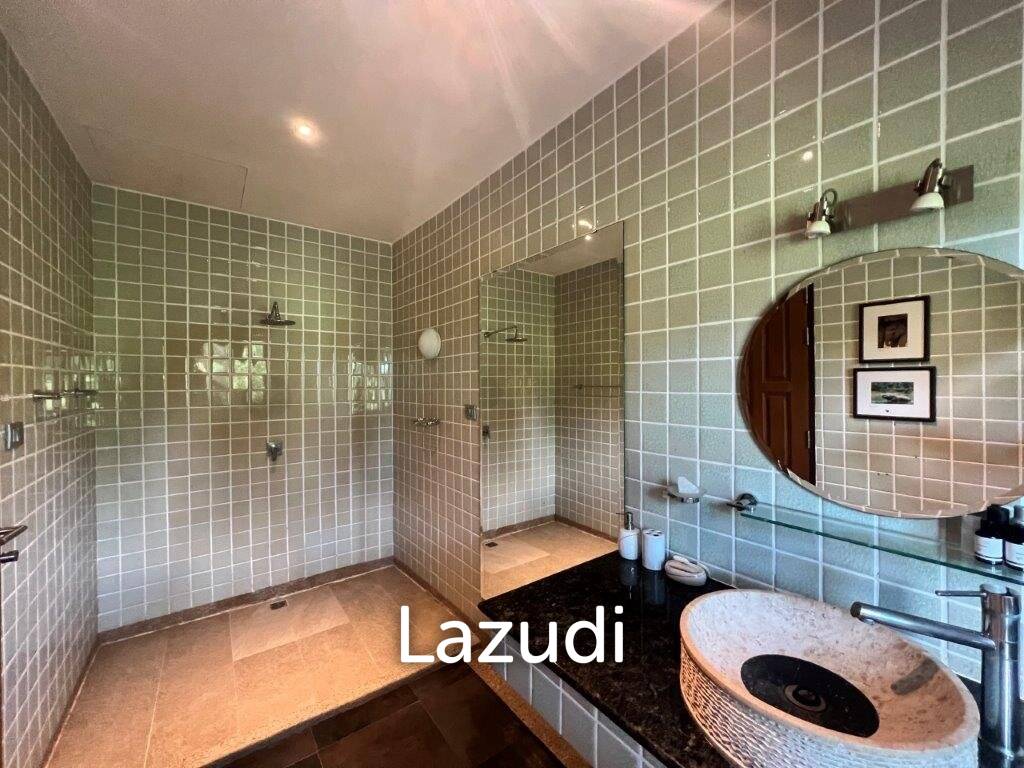 1,200 Sqm 4 Bed 4 Bath Villa For Sale