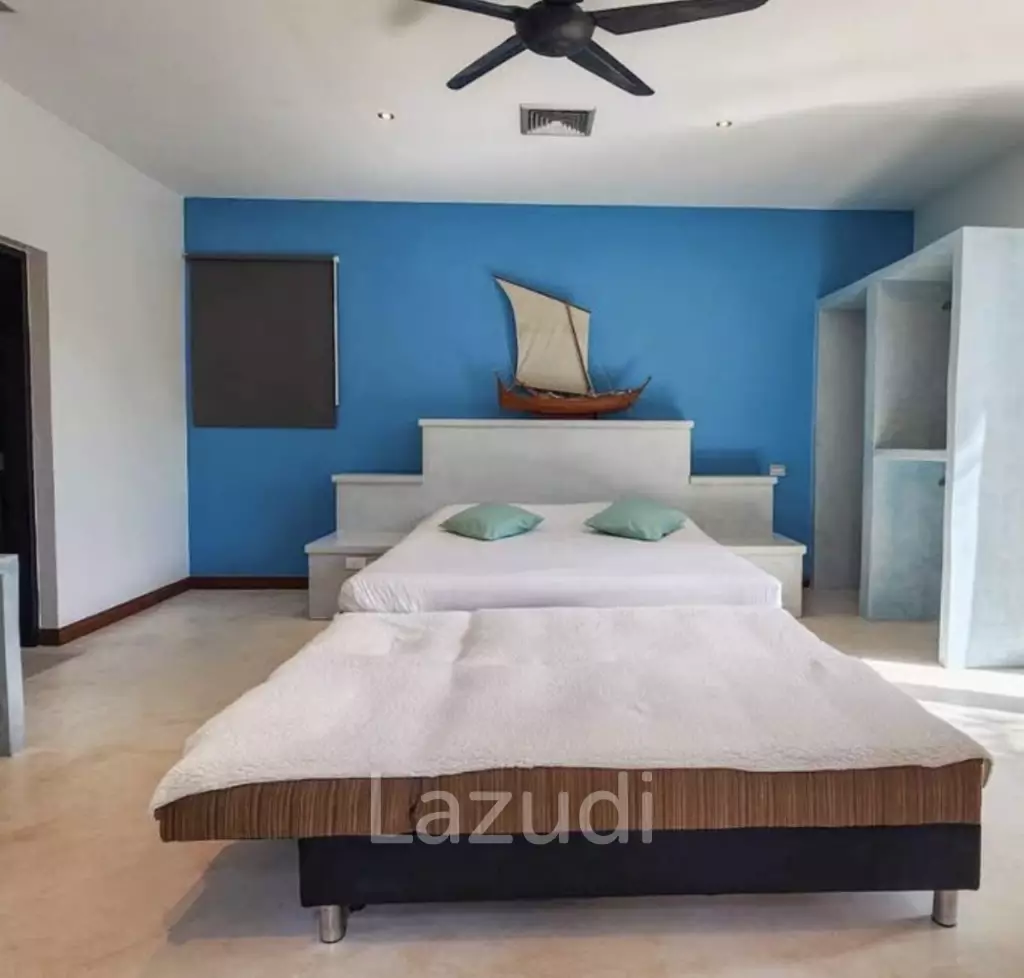 PALM HILLS HOMES : Luxury 4 bed Pool Villa On Golf Course