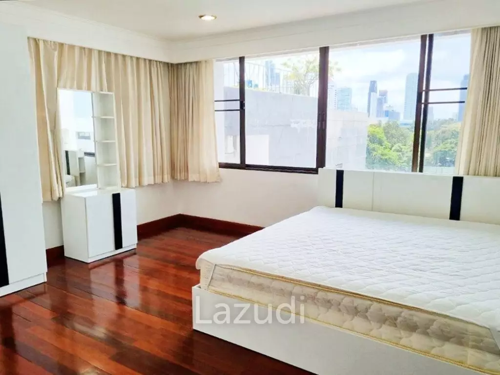 3 Bed 2 Bath 150 SQ.M Acadamia Grand Tower