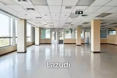 Office space for rent in Srinakarin