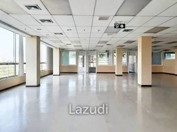 Office space for rent in Srinakarin