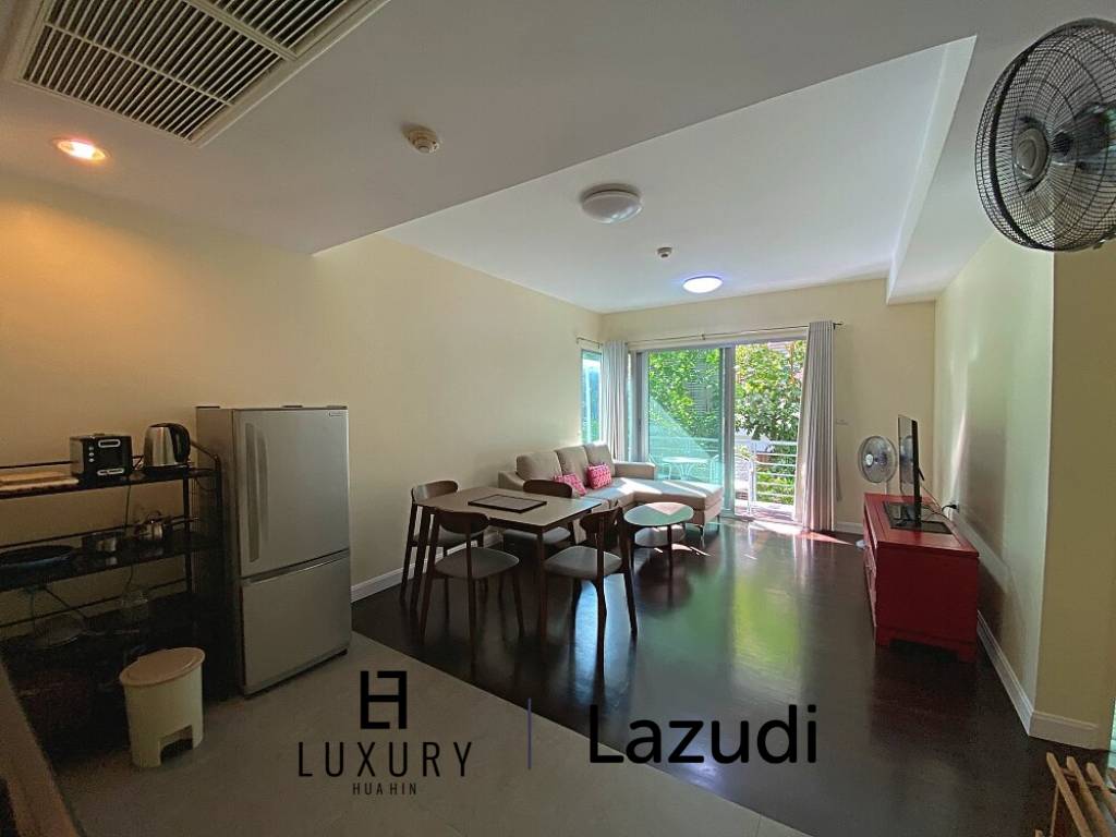 Baan Sandao: Eigentumswohnung mit 2 Schlafzimmern und 2 Bädern gegenüber dem Market Village