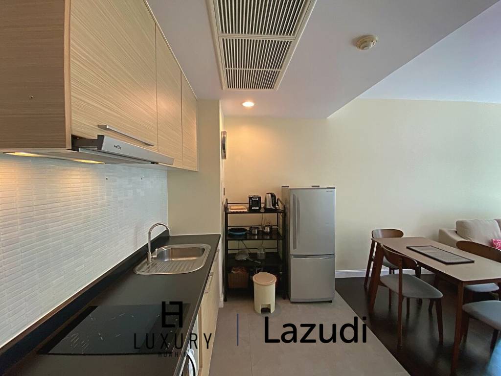 Baan Sandao: Eigentumswohnung mit 2 Schlafzimmern und 2 Bädern gegenüber dem Market Village