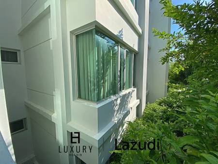 Baan Sandao: Eigentumswohnung mit 2 Schlafzimmern und 2 Bädern gegenüber dem Market Village