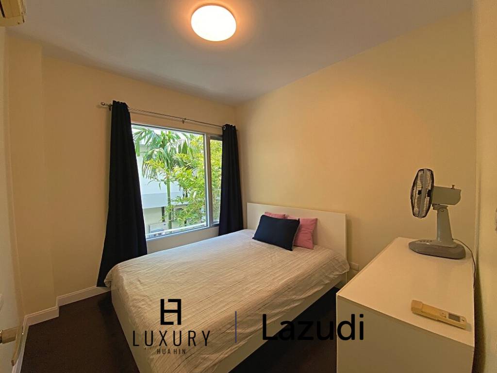 Baan Sandao: Eigentumswohnung mit 2 Schlafzimmern und 2 Bädern gegenüber dem Market Village