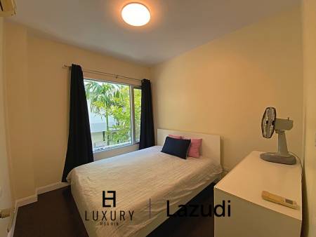 Baan Sandao: Eigentumswohnung mit 2 Schlafzimmern und 2 Bädern gegenüber dem Market Village