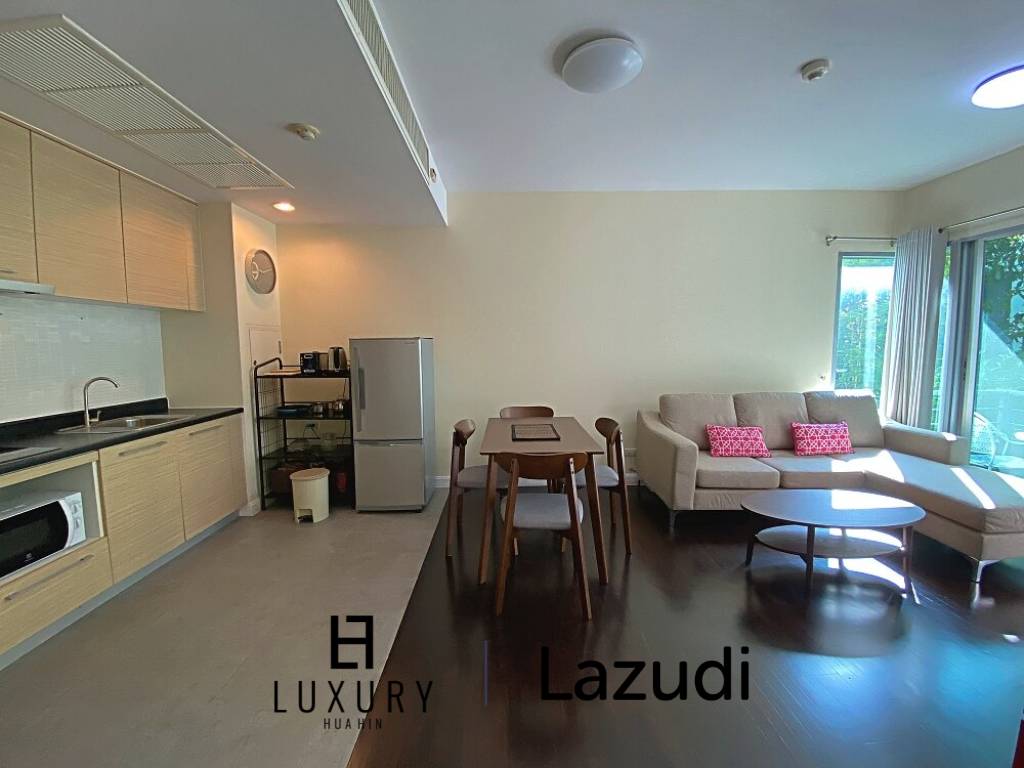 Baan Sandao: Eigentumswohnung mit 2 Schlafzimmern und 2 Bädern gegenüber dem Market Village