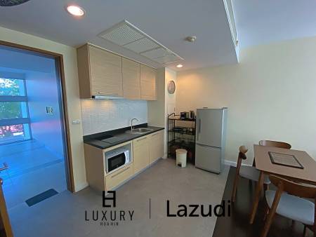 Baan Sandao: Eigentumswohnung mit 2 Schlafzimmern und 2 Bädern gegenüber dem Market Village