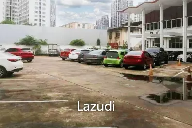 Rama 4 Road 3-Storey Commercial Hub Near BTS Phrakhanong For Sale.
