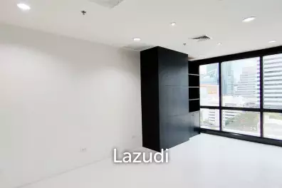 Office space for rent in Pathumwan