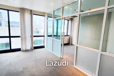 Office space for rent in Pathumwan