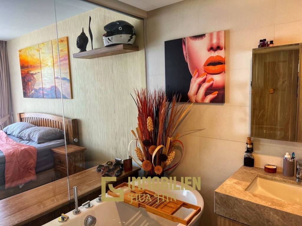 THE PINE HUA HIN : 1 bed condo in Khao Takieb