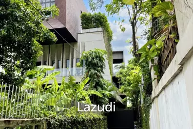 5 Bed 6 Bath 850 SQ.M House in Ekkamai 12