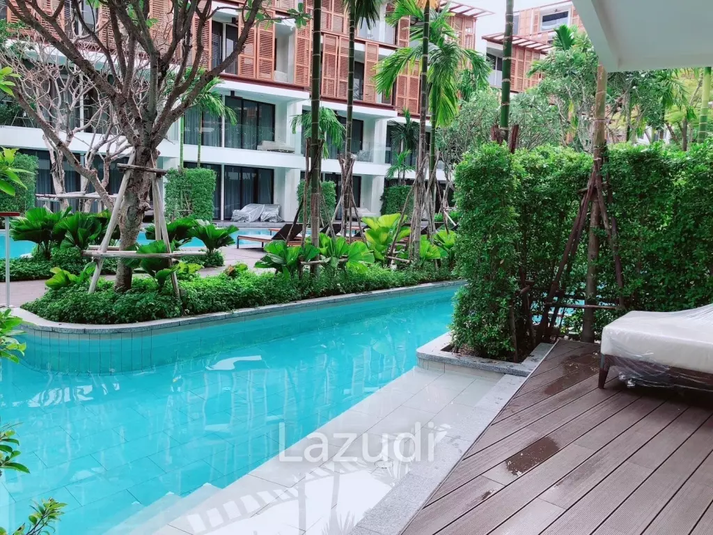 Intercontinental: New 1 bedroom with pool access