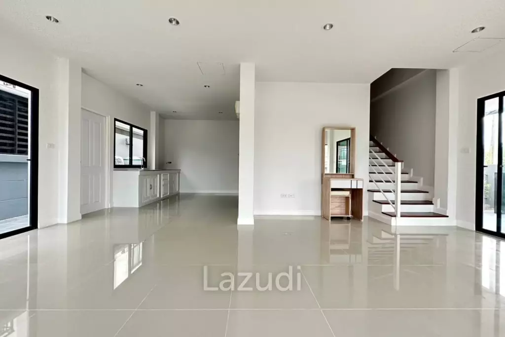 4 Bed 3 Bath 226.59 SQ.M Suchawalai At Sea