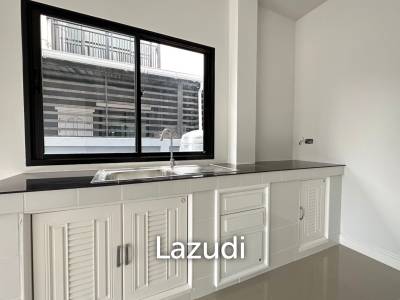 4 Bed 3 Bath 226.59 SQ.M Suchawalai At Sea