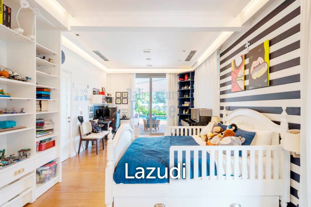 Discover true Luxury: A Stunning Villa and Apartment in Berawa