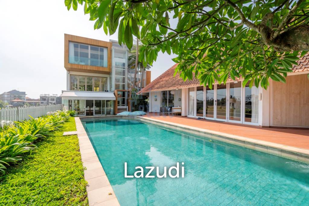 Discover true Luxury: A Stunning Villa and Apartment in Berawa