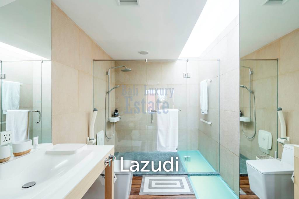 Discover true Luxury: A Stunning Villa and Apartment in Berawa