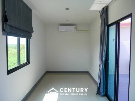 4 Bed 2 Bath 168.25 SQ.M Suchawalai At Sea