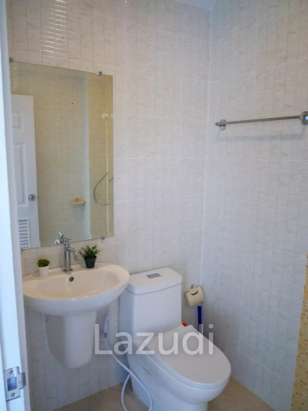 4 Bed 2 Bath 168.25 SQ.M Suchawalai At Sea