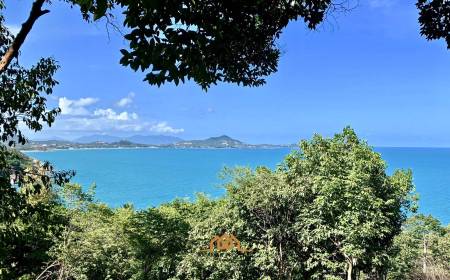 Land Plot in Luxury Residence with Close Up Sea Views in Chaweng Noi