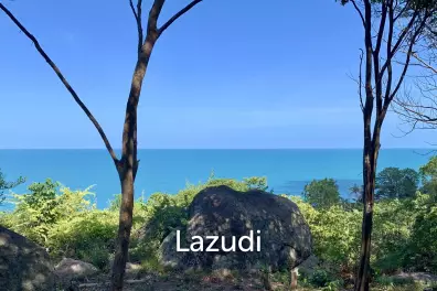 Land Plot in Luxury Residence with Close Up Sea Views in Chaweng Noi