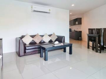 1 Bedroom With Pool Access Condo For Sale Patong Bay Hill