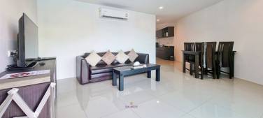 1 Bedroom With Pool Access Condo For Sale Patong Bay Hill