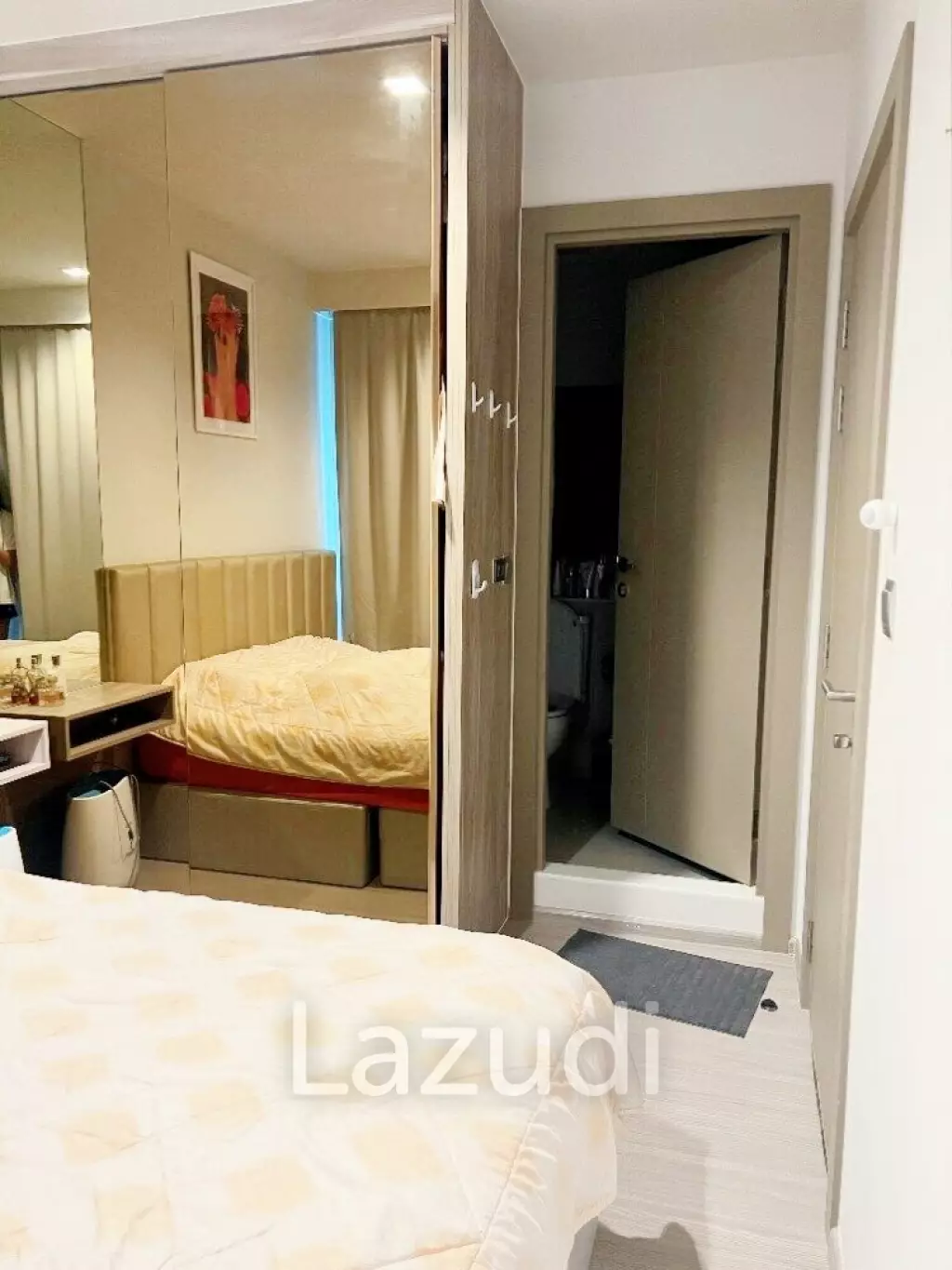1 Bed 1 Bath 35 SQ.M LIFE Asoke - Rama 9
