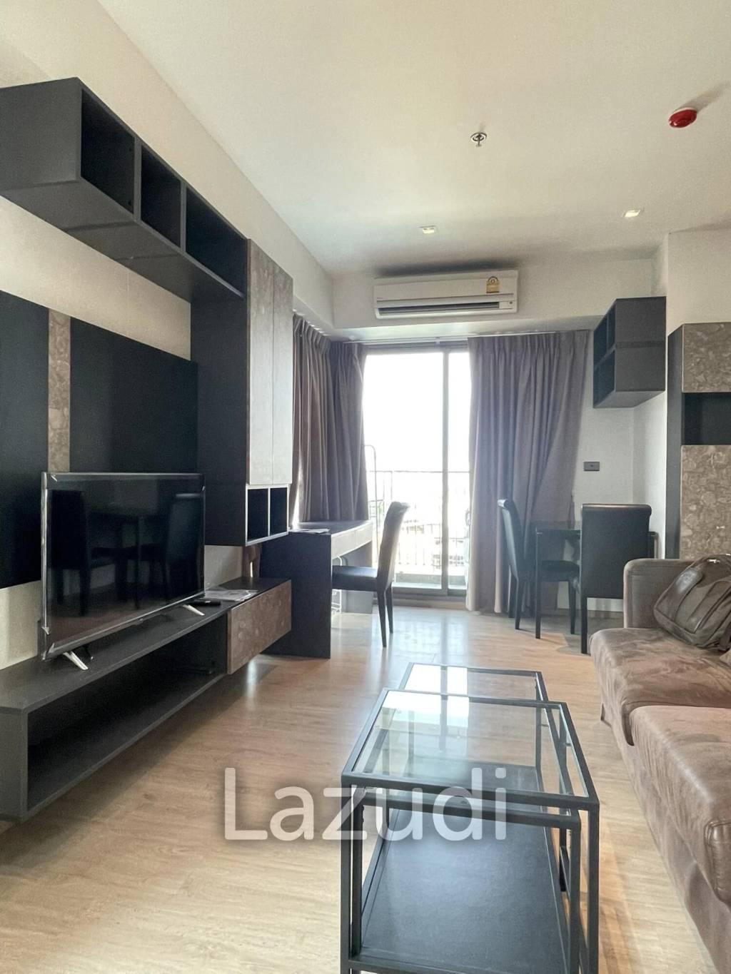 1 Bed 34 SQ.M Whizdom Station Ratchada - Thapra