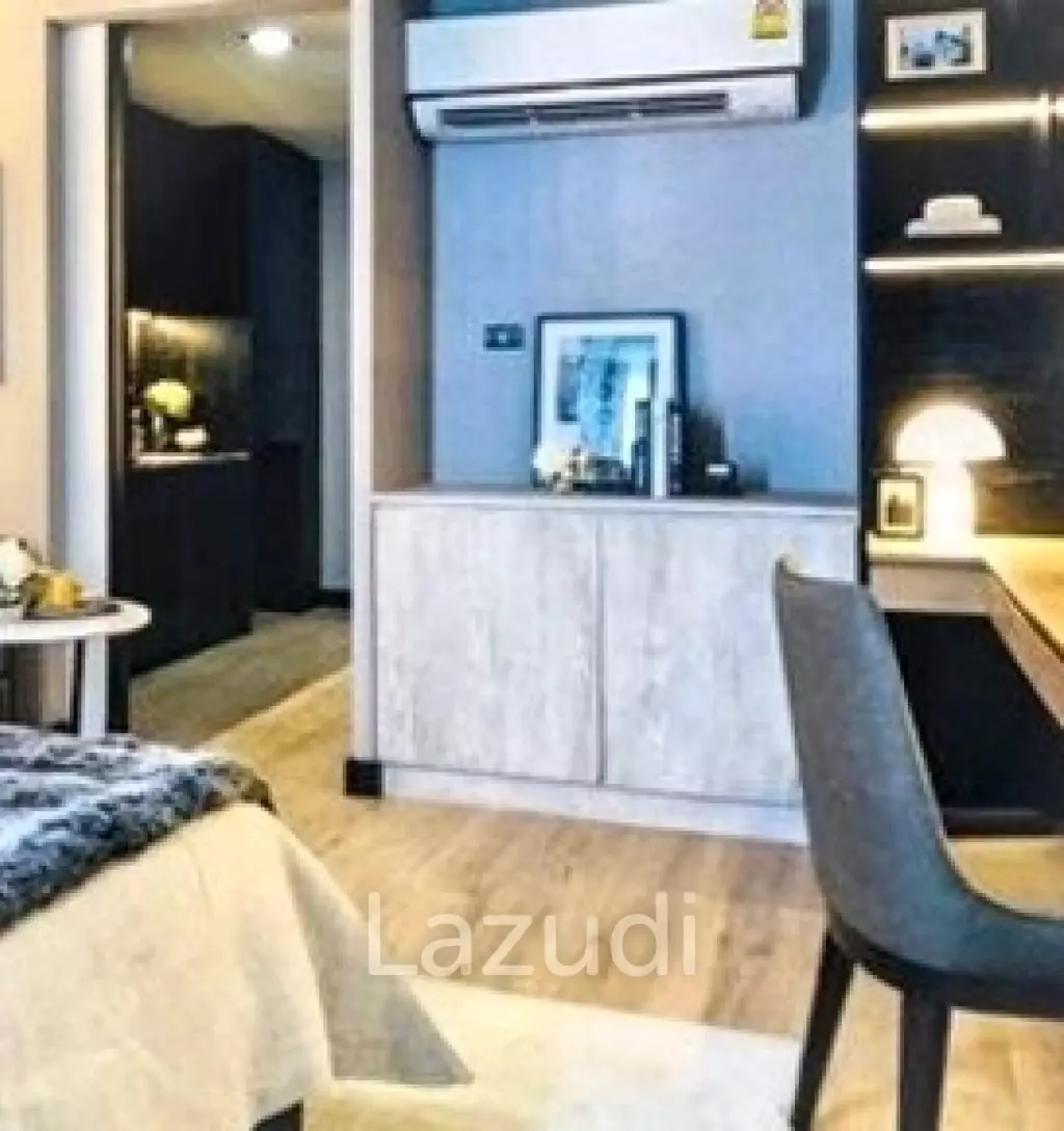 Studio 1 Bath 33 SQ.M Silver Thonglor