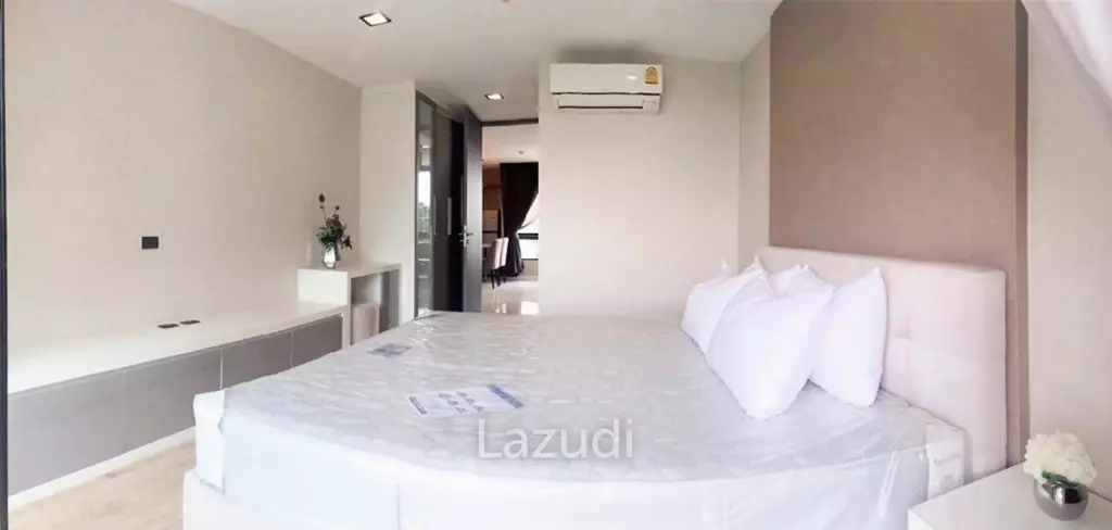 2 Bed 2 Bath 80 SQ.M Silver Thonglor
