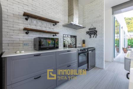 581 metro cuadrado 4 ` 4 Baño Villa de Venta