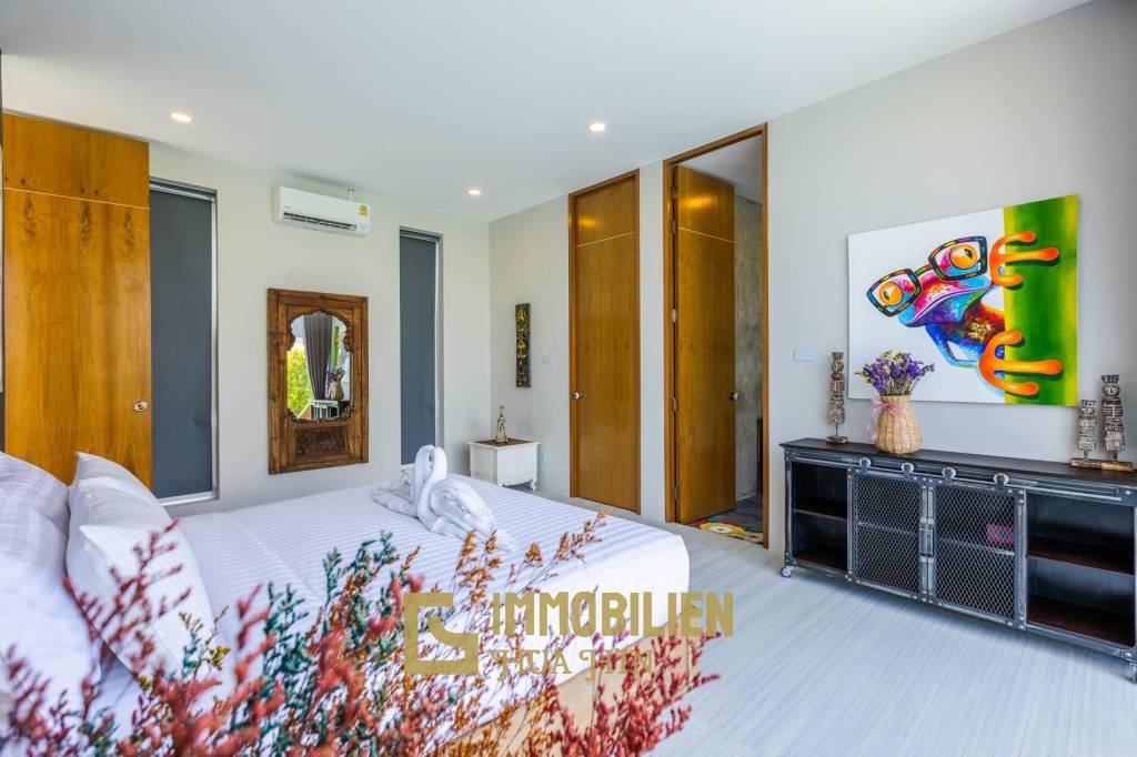 Phu Montra K-Haad : 4 Bed Pool Villa With Mountain View