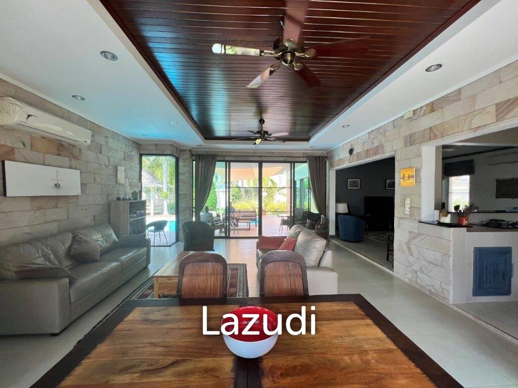 900 Sqm 3 Bed 3 Bath Villa For Sale