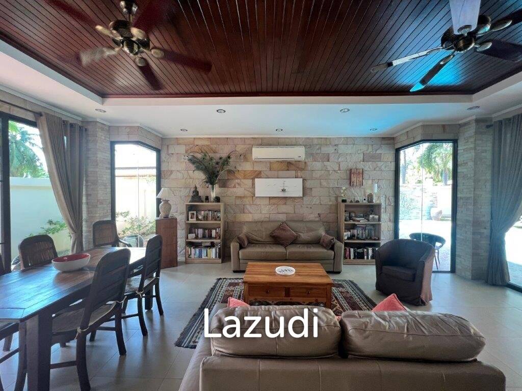 900 Sqm 3 Bed 3 Bath Villa For Sale