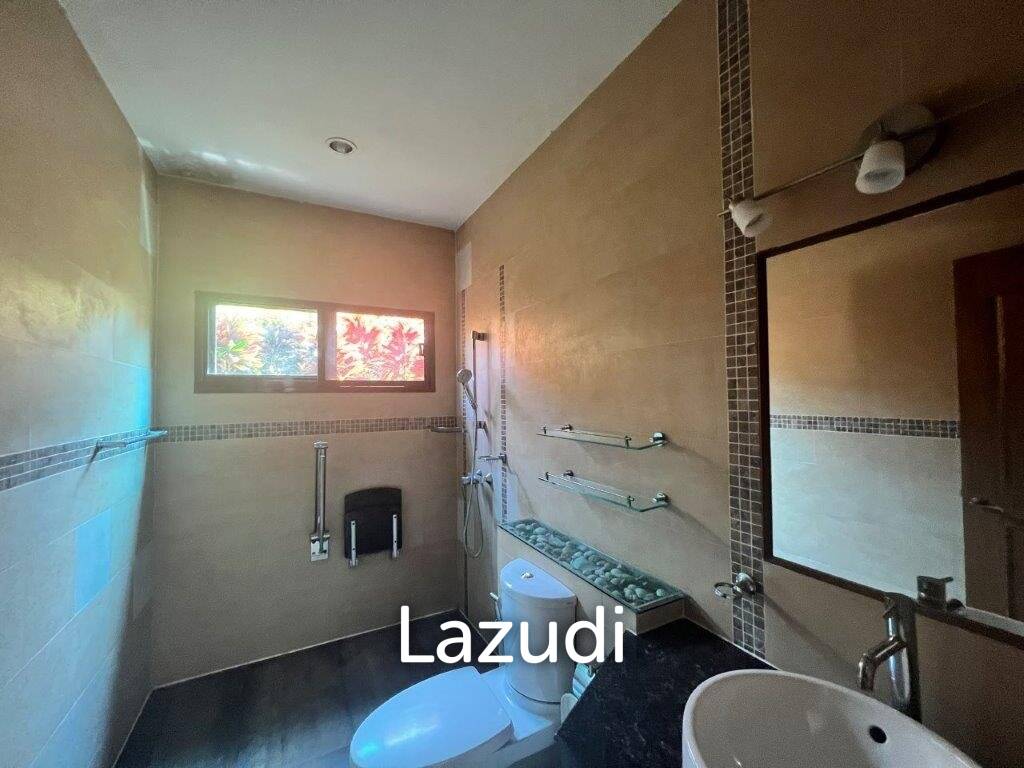 2,000 ตร.ม 5 เตียง 5 อาบน้ำ วิลล่า For ขาย