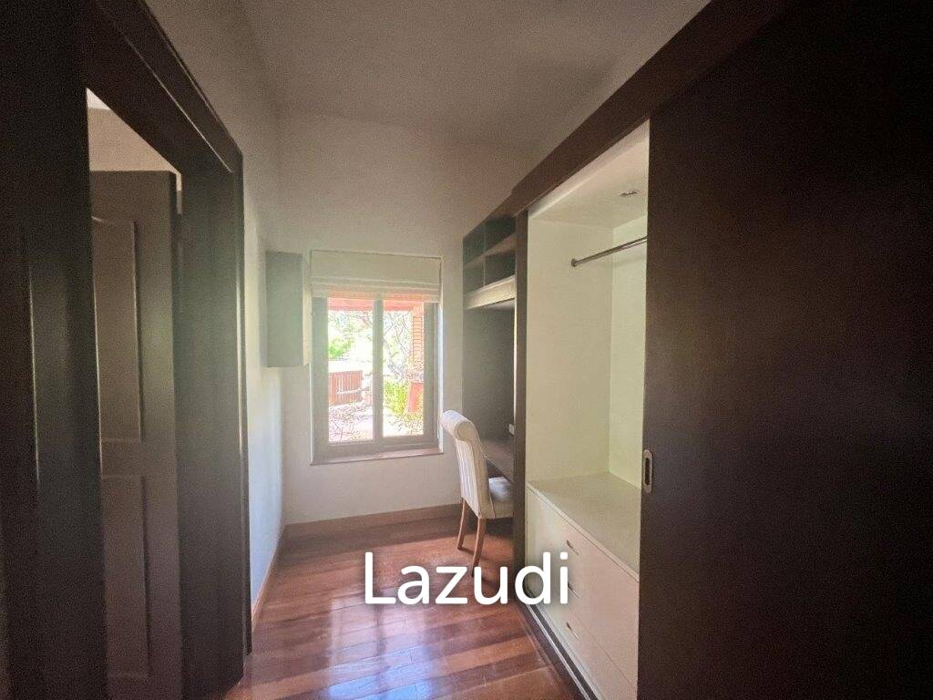 2,000 ตร.ม 5 เตียง 5 อาบน้ำ วิลล่า For ขาย