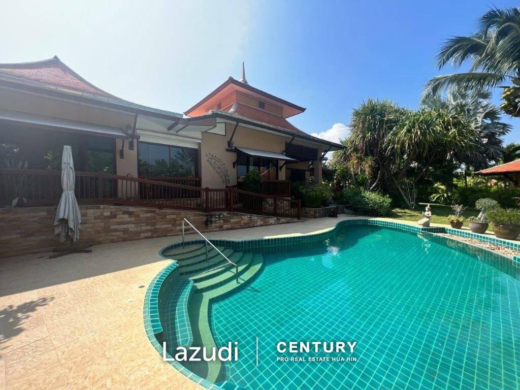 LELAWADEE : Luxury 5 bed Pool Villa 5 minutes drive to the beach