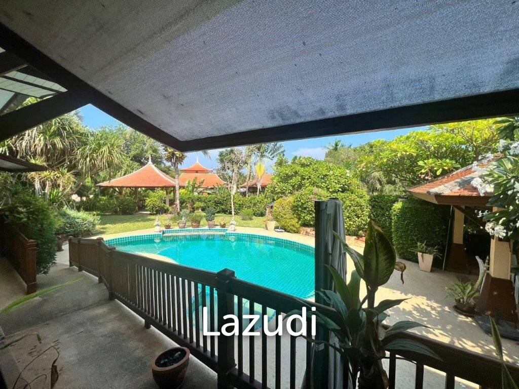 2,000 ตร.ม 5 เตียง 5 อาบน้ำ วิลล่า For ขาย